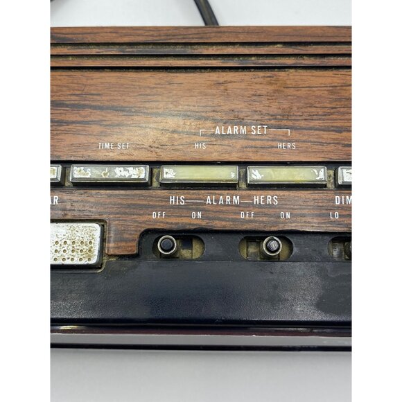 Vintage Cosmo Time Solid State Alarm Clock Radio Woodgrain Finish 1970s Retro St - Picture 3 of 14